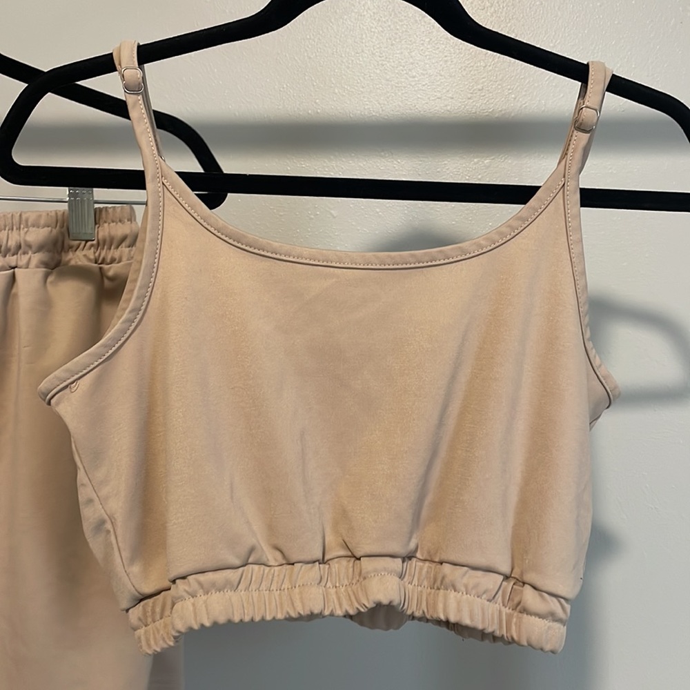 Tan Comfy Set - Picture 2 of 3